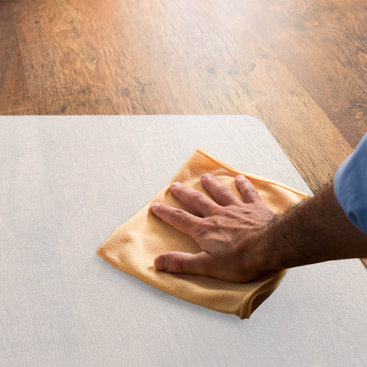 Bodenschutzmatte MILKY aus Polypropylen - Für Hartböden - PP Serie - Gefrostet - Reinigung