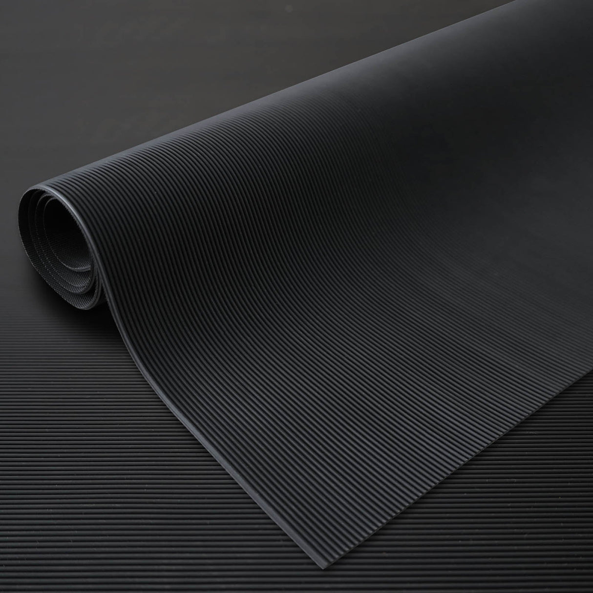 SBR Gummimatte TRAK MINI - Feinriefen - 3 mm Länge: 340cm x Breite: 120cm [ID:1786115850990]