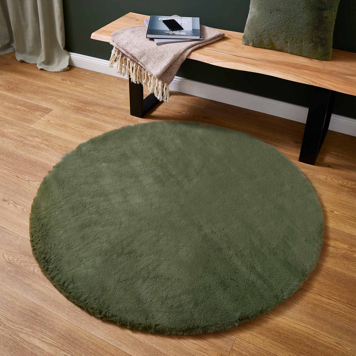 Dekofell-Teppich CALDERA rund Anwendung Zimmer Mattenlager | Dunkelgrün