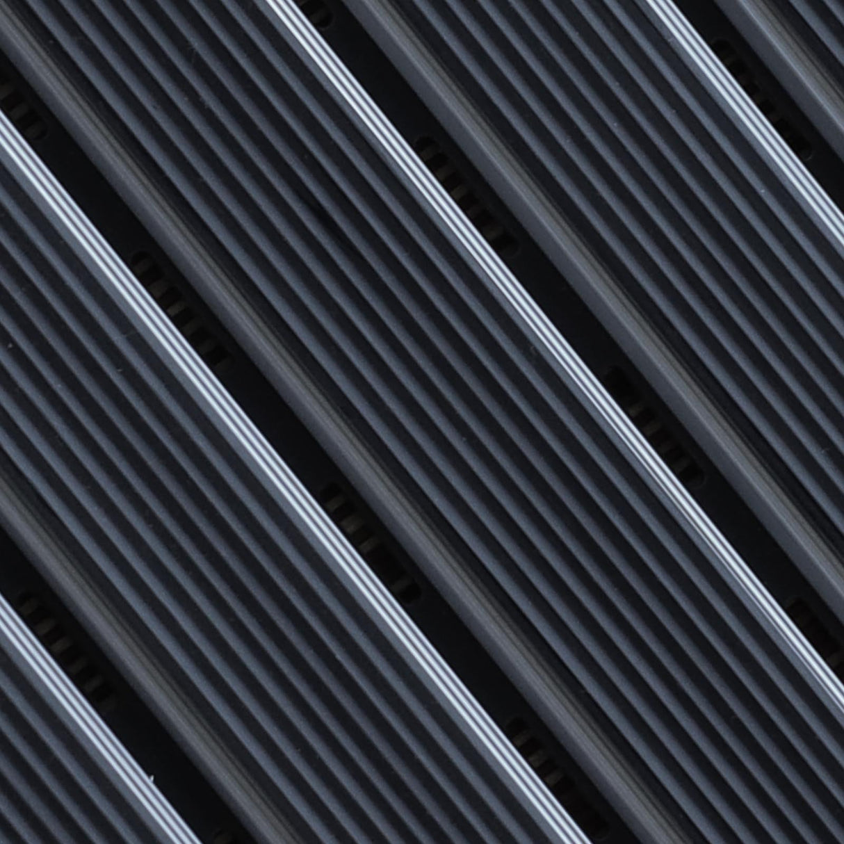 Eingangsmatte ALUFLOW - Gummi Nahaufnahme Mattenlager | Info