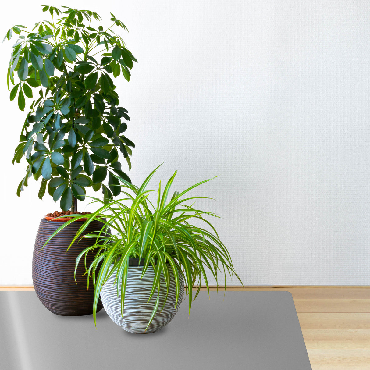 Bodenschutzmatte farbig - Unterlage für Blumentopf | Grau