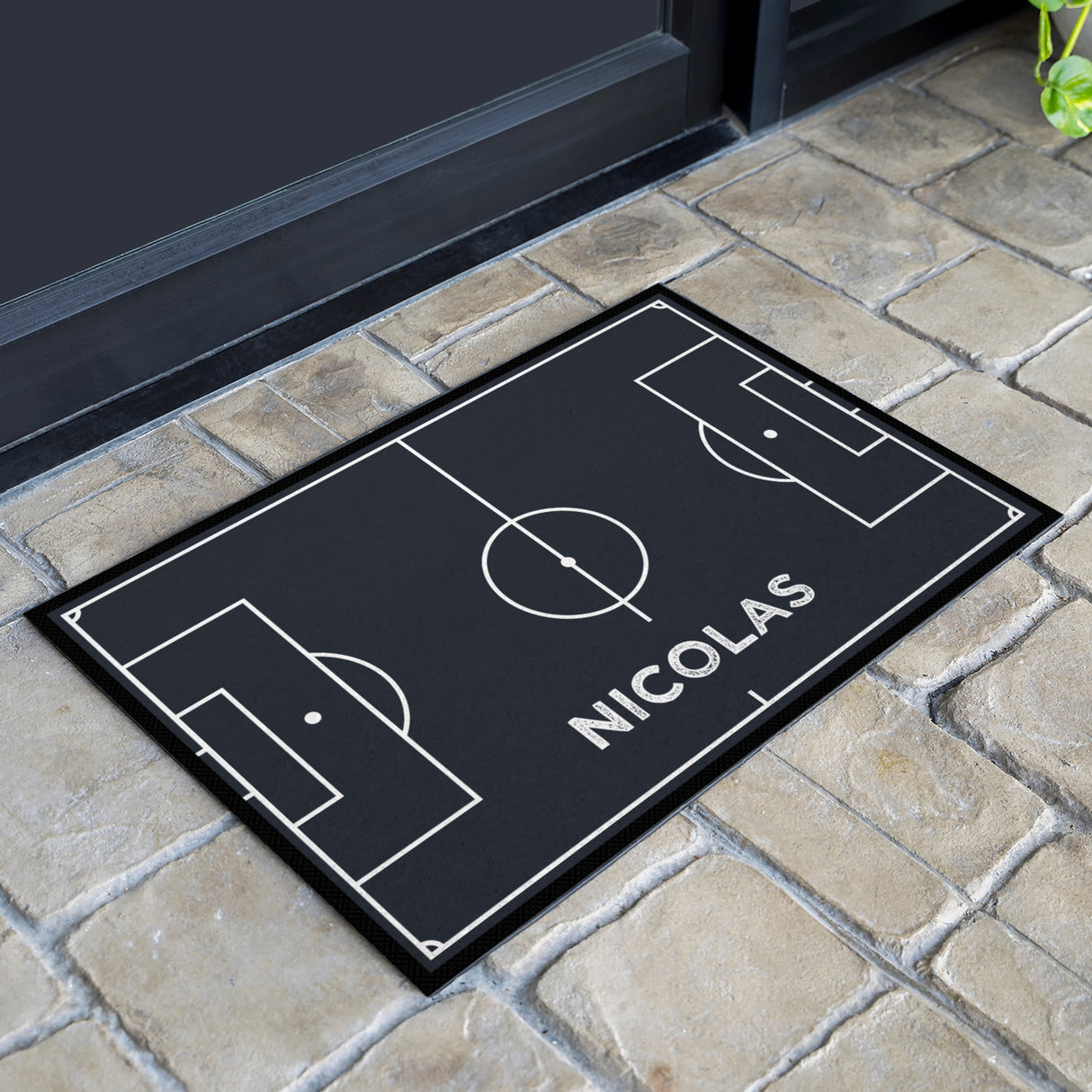 Fußmatte SPORT STYLE - Design "Fußballfeld mit Name" - personalisierbar | Anthrazit/Weiß
