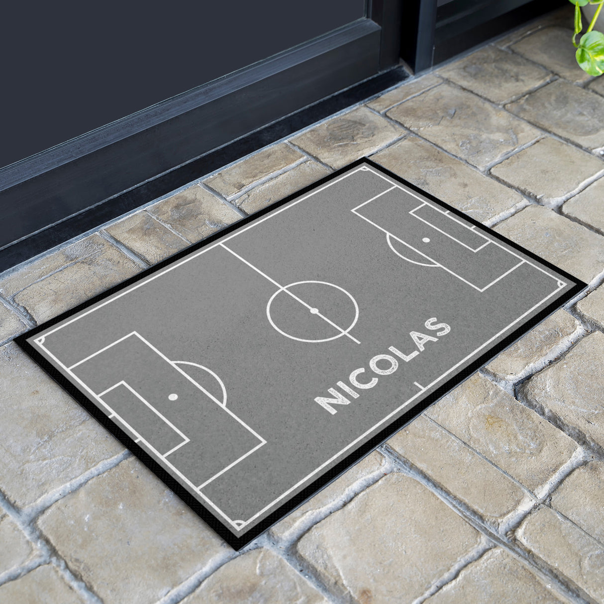 Fußmatte SPORT STYLE - Design "Fußballfeld mit Name" - personalisierbar | Mittelgrau/Weiß