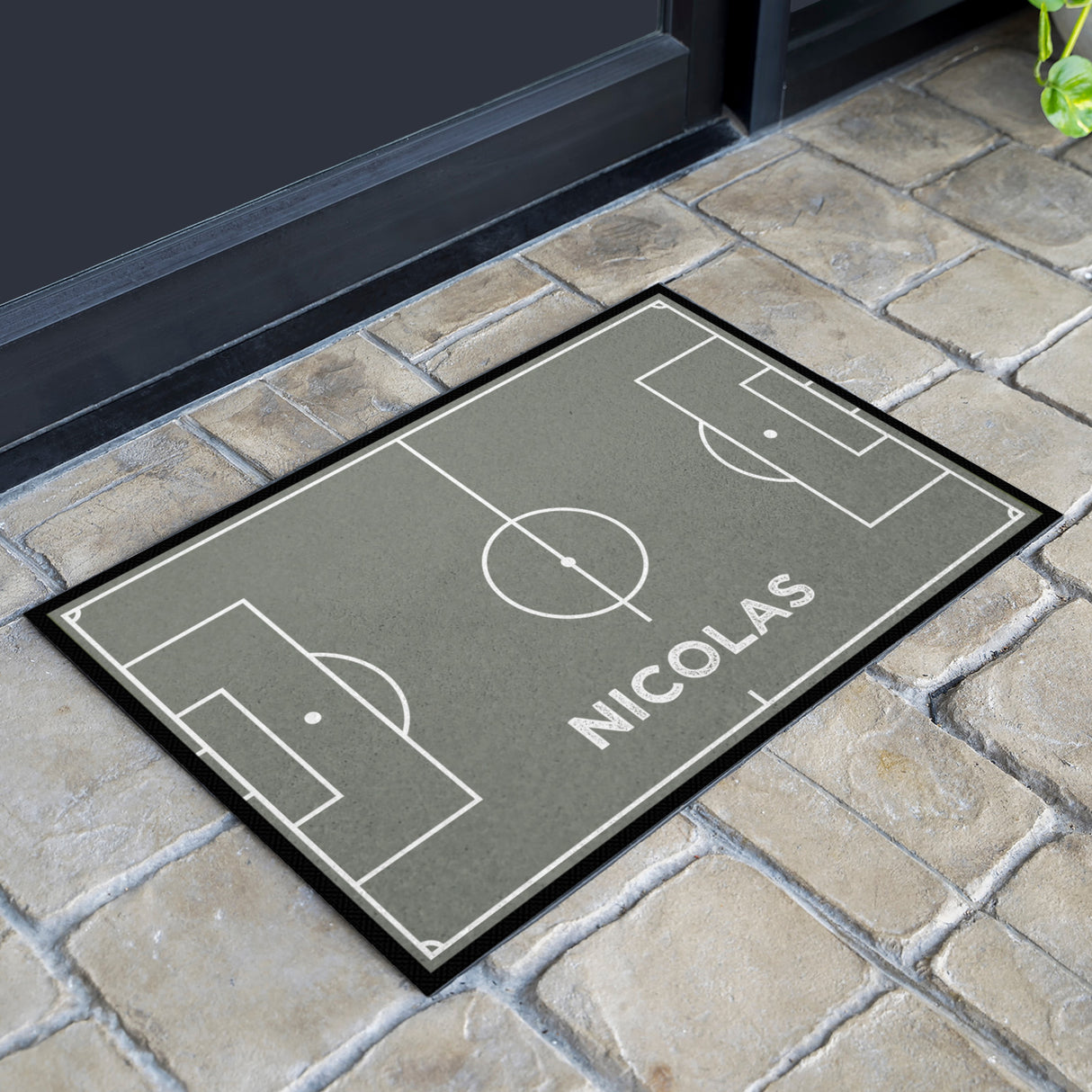 Fußmatte SPORT STYLE - Design "Fußballfeld mit Name" - personalisierbar | Nebel/Weiß