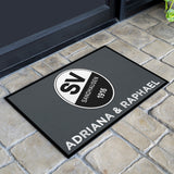 Fußmatte SVS-FANMATTE - Design "Logo mit Name" - personalisierbar | Dunkelgrau/Weiß