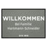 Fußmatte SVS-FANMATTE - Design "Willkommen bei Familie XY" - personalisierbar | Nebel/Weiß